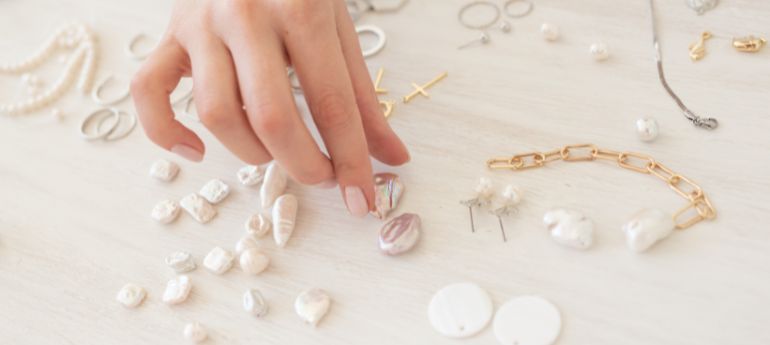 DIY Bracelet Ideas: Handmade Jewelry for Women